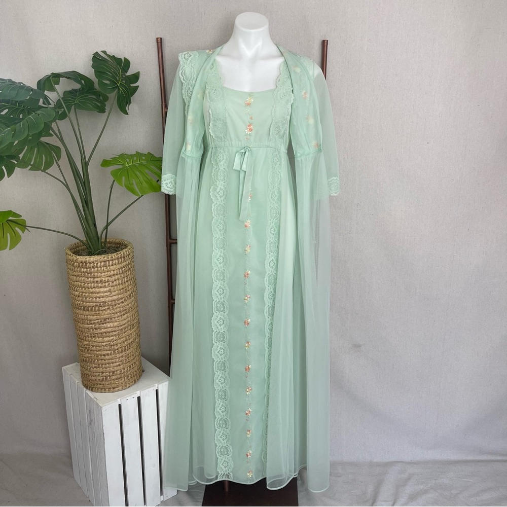 Vintage Shadowline Mint Green Sheer Peignoir Negligee Slip and Robe (Sz Medium)
